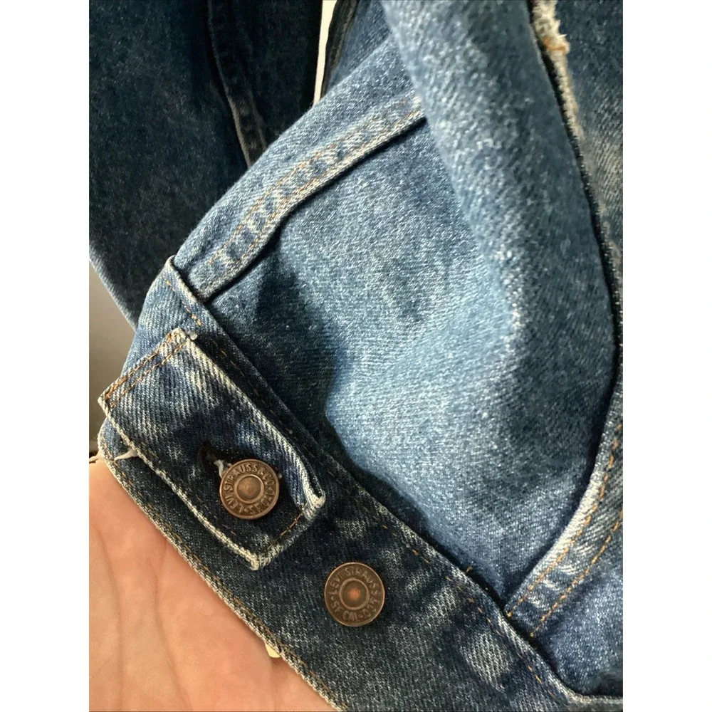 Vintage Levi's Trucker Denim Jacket 70505 0216 Size 46 Made In U.S.A